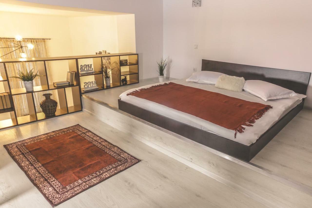 Apartament Victoria Duplex Apartament Bukareszt Zewnętrze zdjęcie